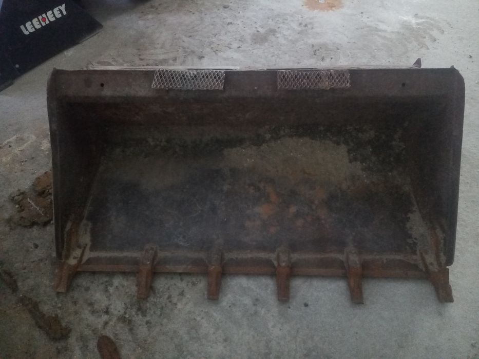 Cupa frontala mini incarcator bobcat