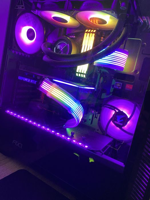 PC Gaming sau schimb cu ps 5 pro sigilat.