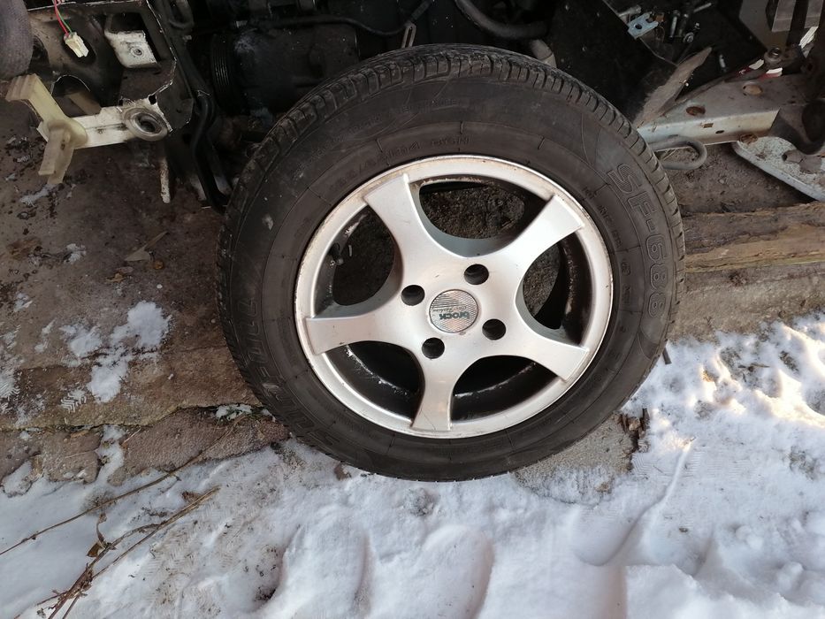 Продавам Хюндай Матрикс 1.6 103к на части