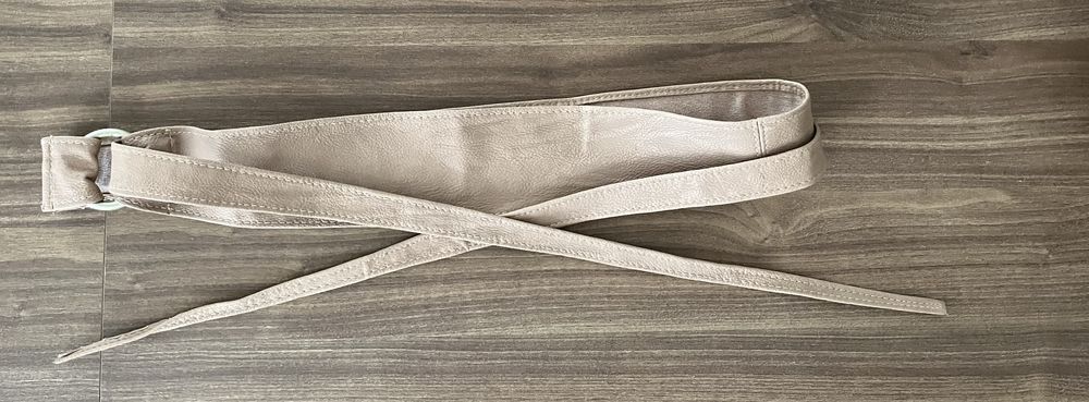 Дамски колани