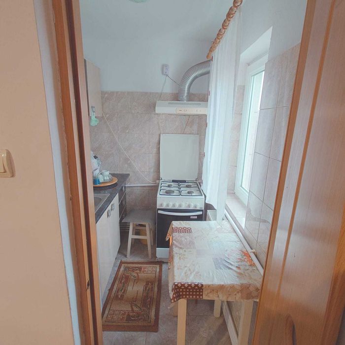 Apartament cu 2 camere , Micro 14
