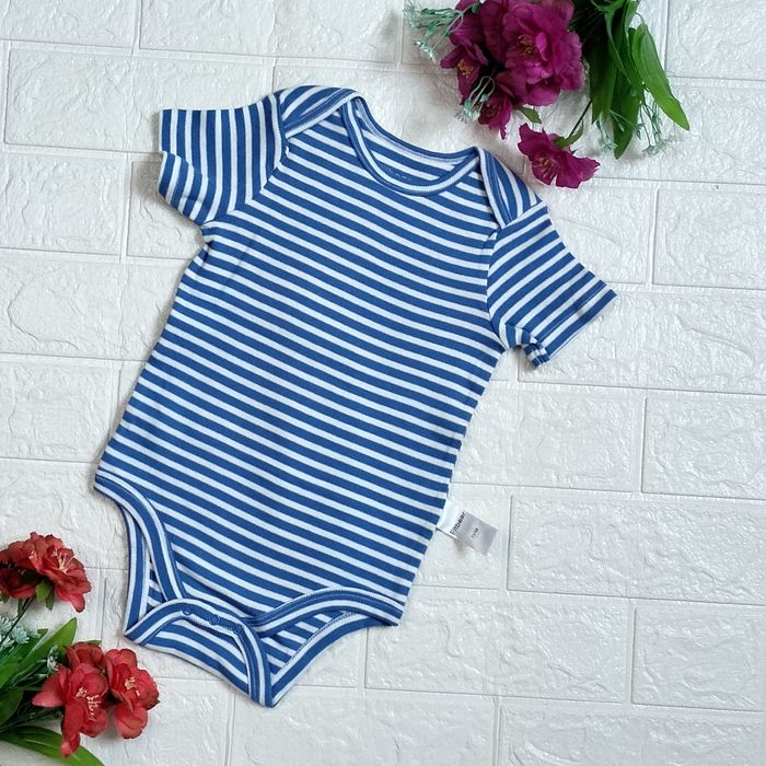 Продам детскую одежду