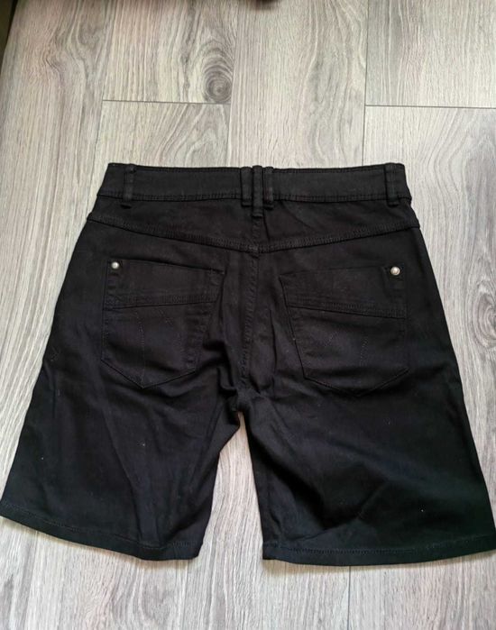 pantaloni scurti Terranova