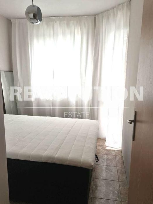 Дава се под наем Двустаен апартамент в Варна, Колхозен пазар - 42 кв.м за 400 € - Снимка #3