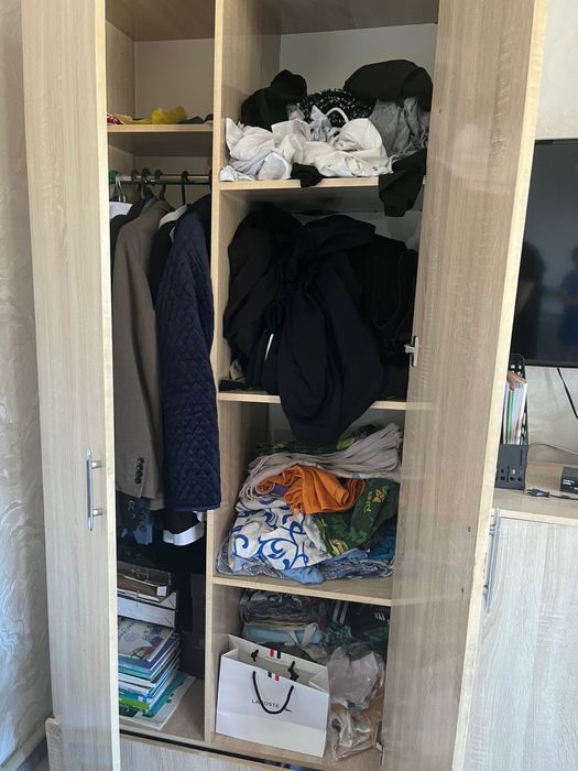 Горка, стенка шкаф для Зала