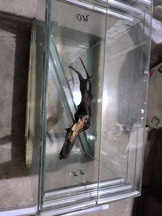 Аквариуми със стъклен капак нови