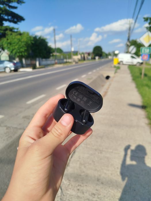 Vând căști wireless Philips