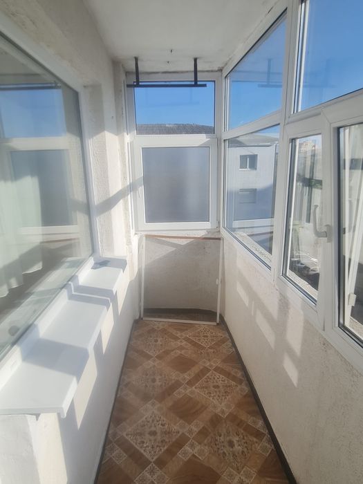 De închiriat: apartament 2 camere semidecomandat, Zona Cascada