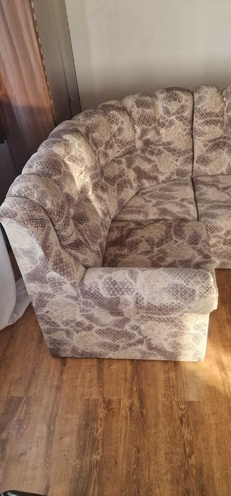 Coltar extensibil din stofa