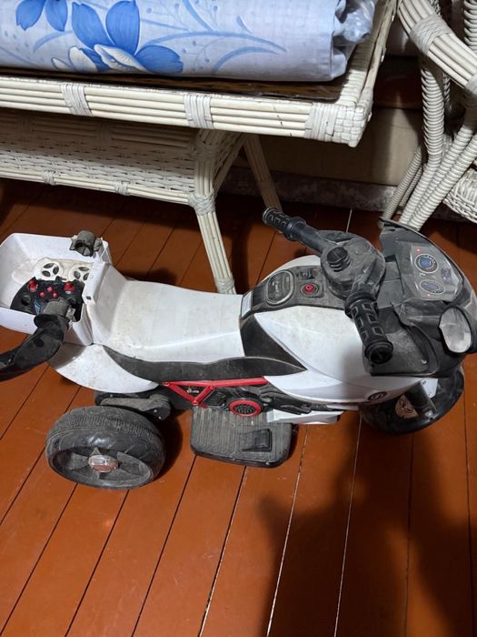 Продаются детские электромашинки