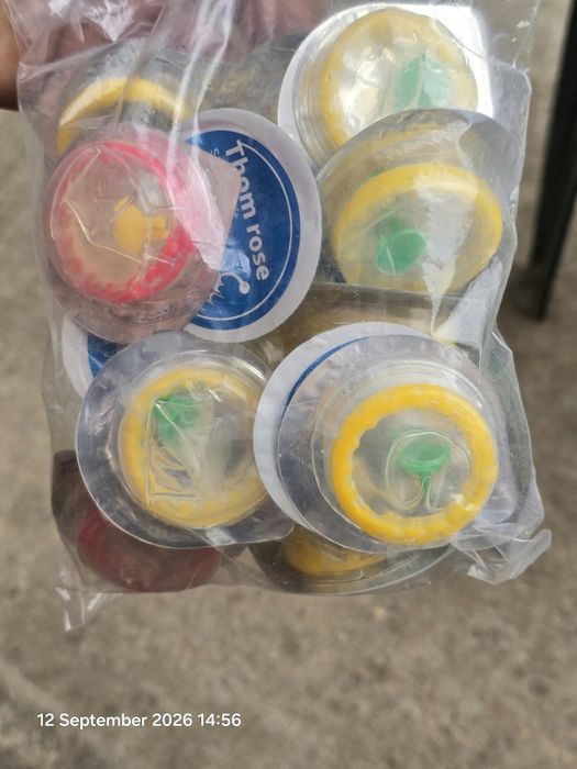 Prezervative / condoms cu striatii