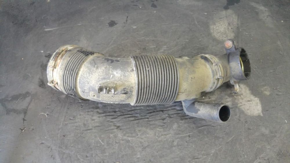 furtun admisie aer 1.9 tdi bls seat ibiza 6j  6j0129656