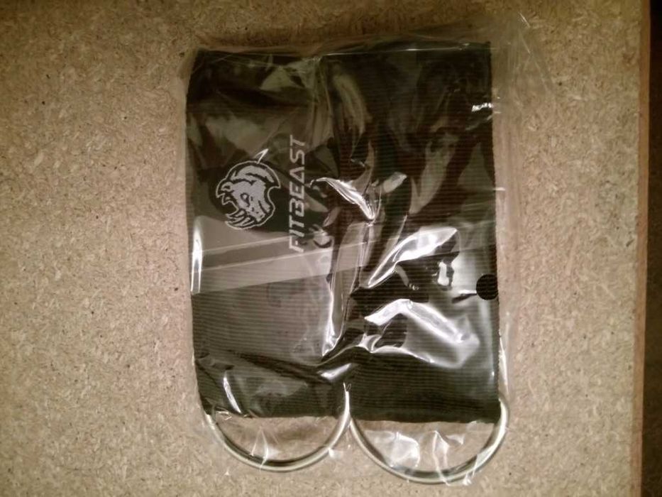 Set Fitness FitBeast – 4 Benzi Elastice + Accesorii (Nefolosite)