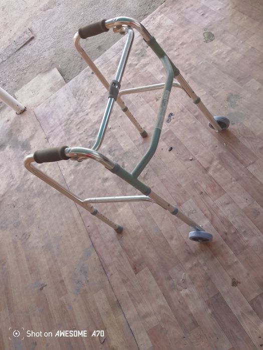 Ходунки для взрослых