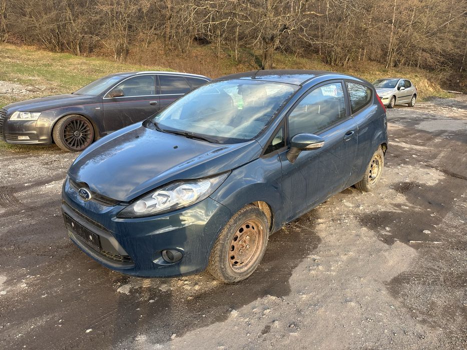 Ford Fiesta 1.25i На Части!