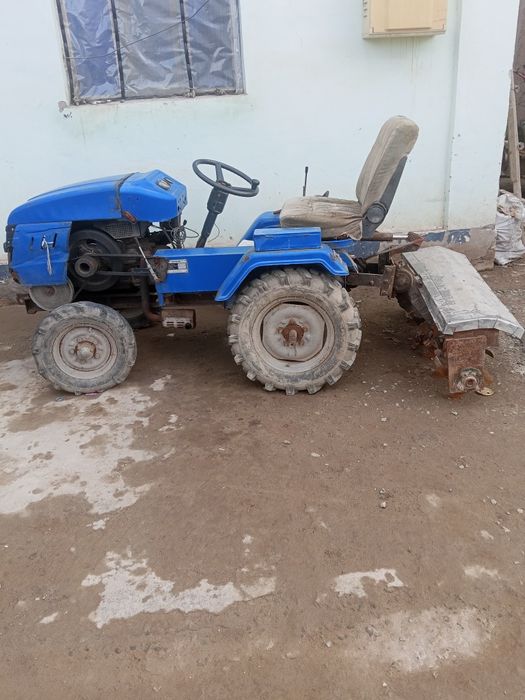 Mini Traktor sotiladi