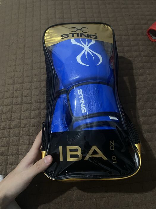 Стинг боксерские перчатки