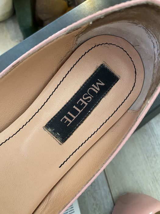 Musette/Мусет Пантофки N38. Естествен Лак