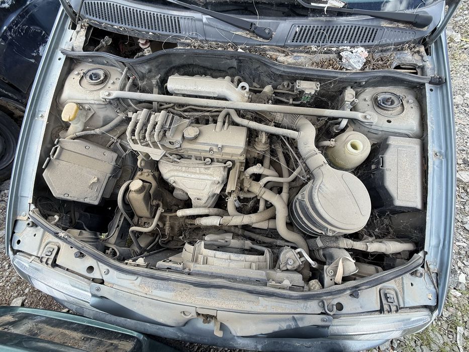 Рено Меган Класик 1.6 90кс автомат На Части