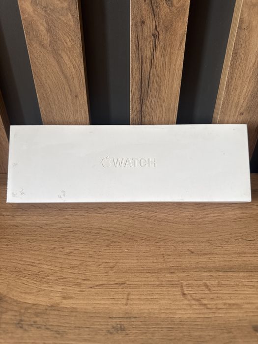 Apple Wotch 11 42mm. Jet Black