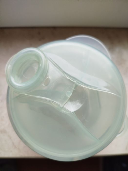 2 стъклени шишета Philips Avent 240мл + преходно шише с дръжки + кутия