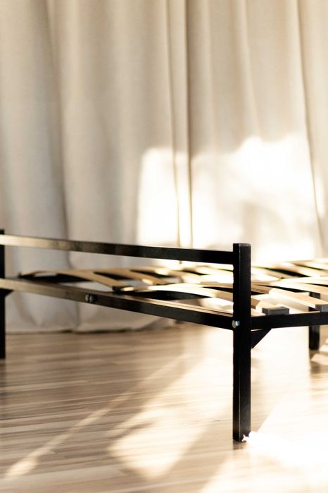 Кровать металлическая