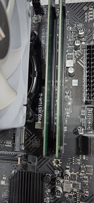 Продам материнскую плату PRO H510M
