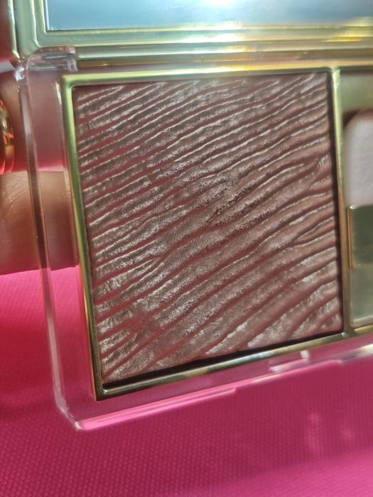 Blush Chanel Joues Contraste + Iluminator Estée Lauder Powder Gelée