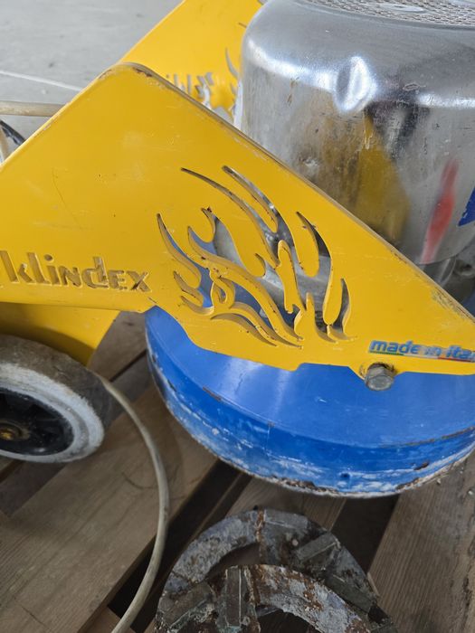 Машина за шлайфане на бетон и камък ,диамантена