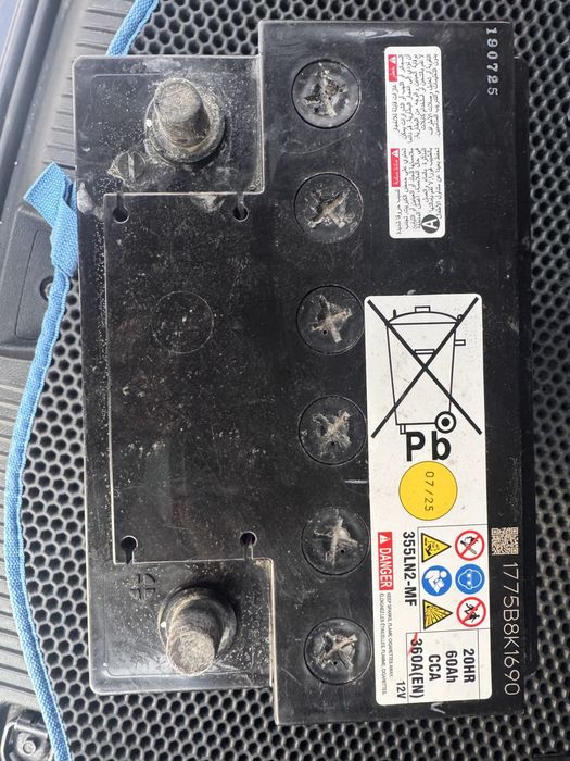 Продам аккумулятор