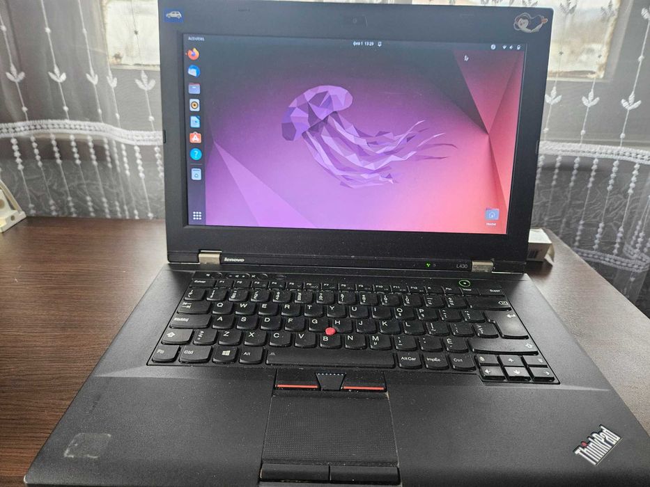 Лаптоп Lenovo L430  8 GB/RAM/Intel Core i3