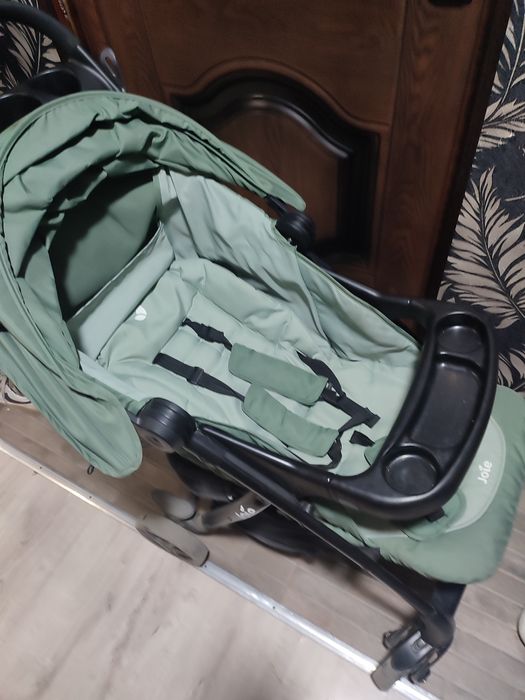 Коляска .Детская коляска JOIE