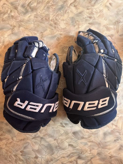 Перчатки хоккейные bauer