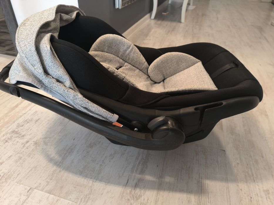 Стол  за кола  за бебета bobostello mars