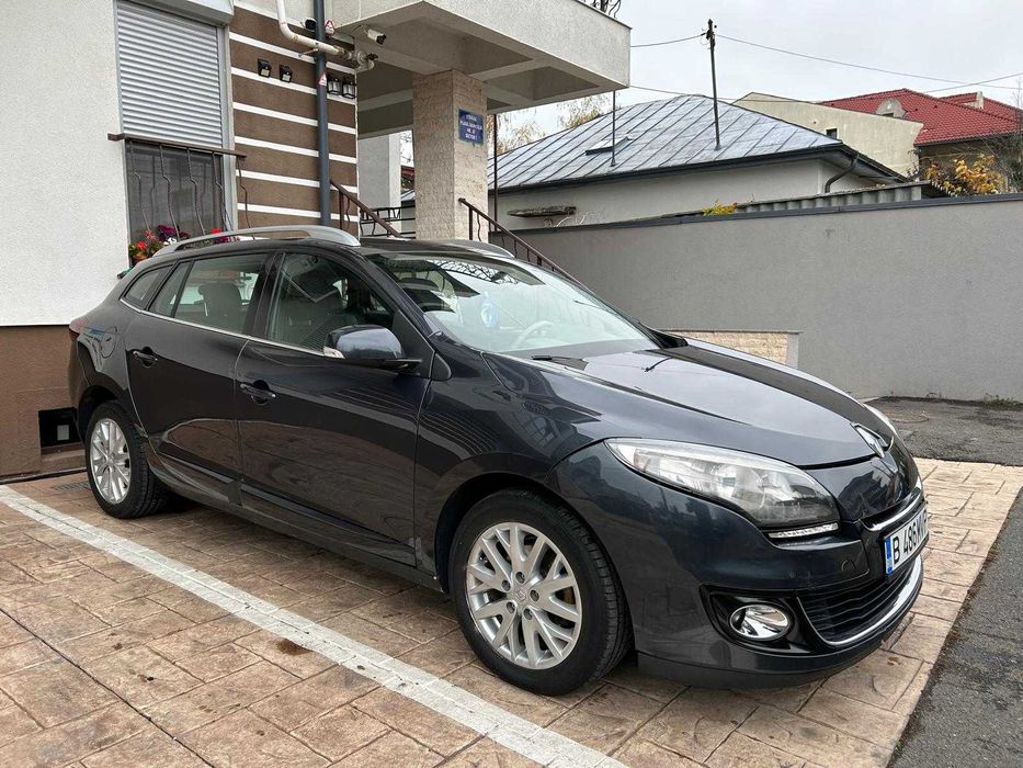 RENAULT Megane