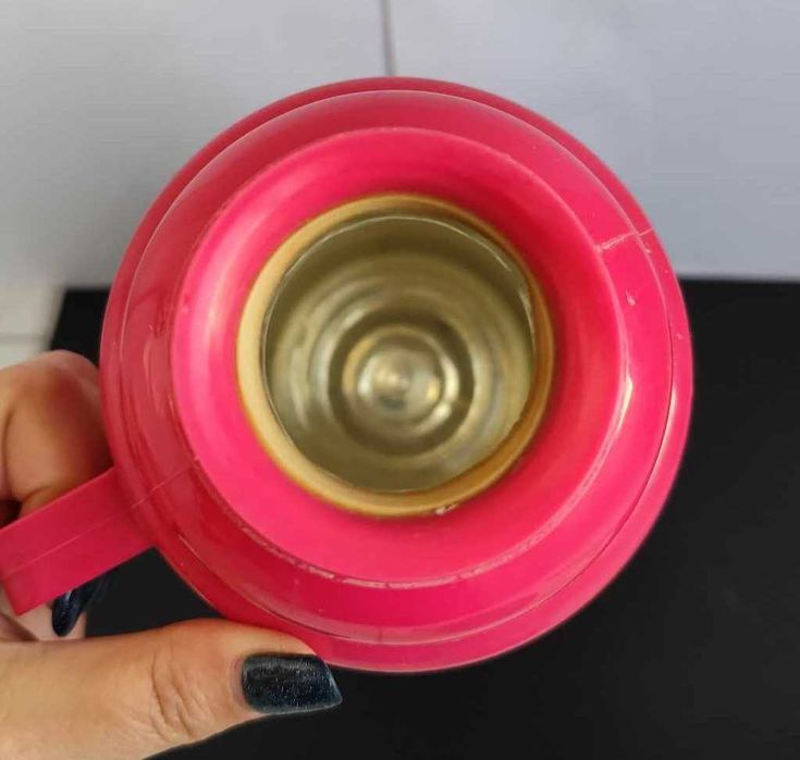 Термоси за напитки и термочаша