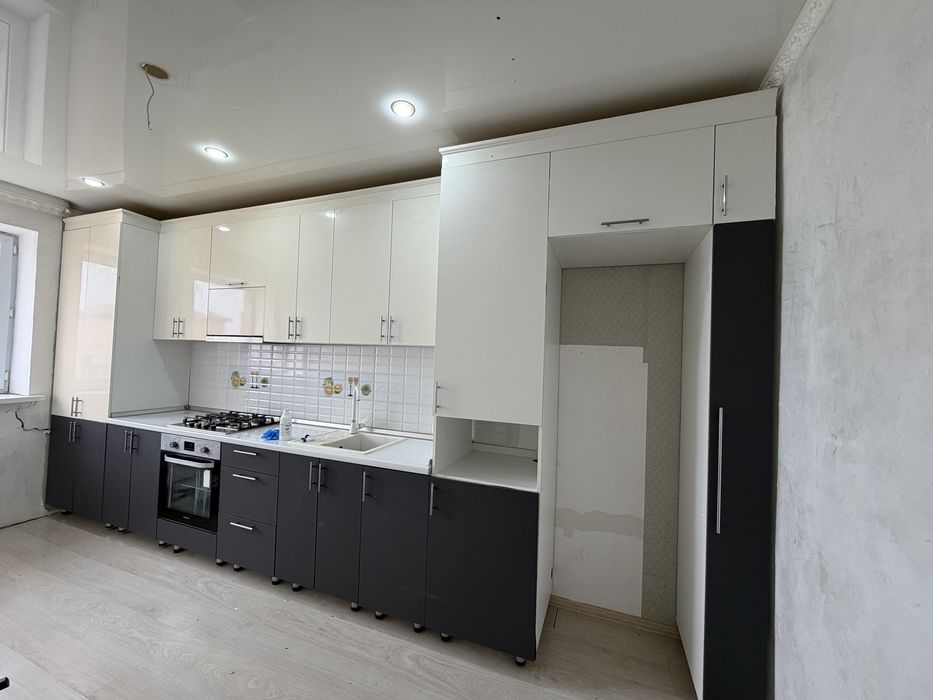 Куханный гарнитур