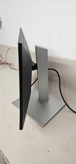 Monitor Led HP E23 G4