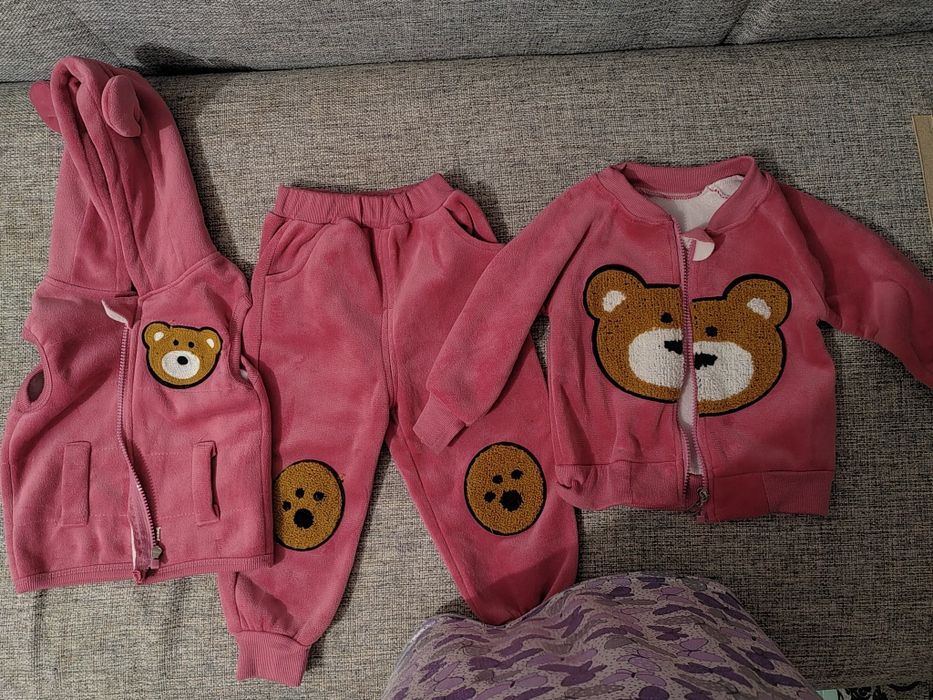 Продам детский костюм на флисе