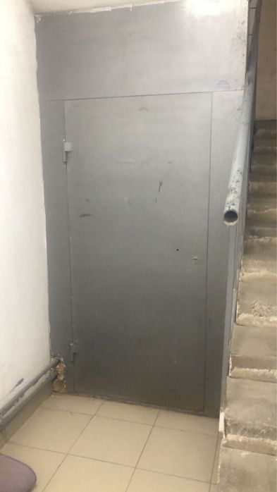 Продам двери железные
