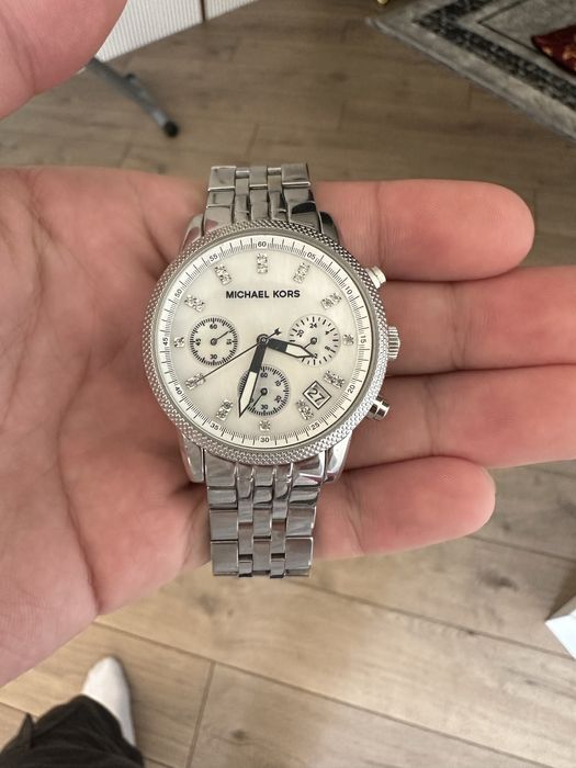 Часы Michael Cors