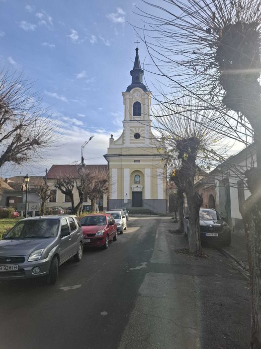 Garsoniera Centru Stradal Toate Utilitatile Bucatarie Separata Pivnita