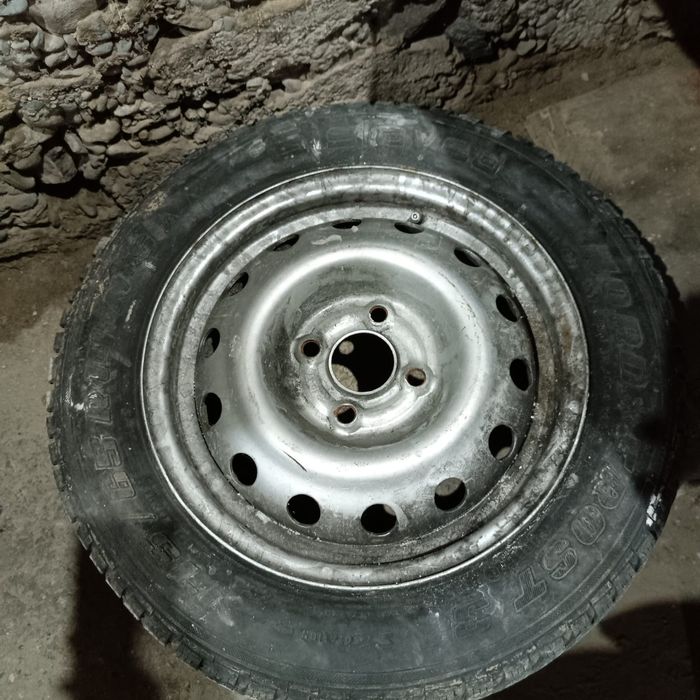 Диски с шинами  175/65 r14