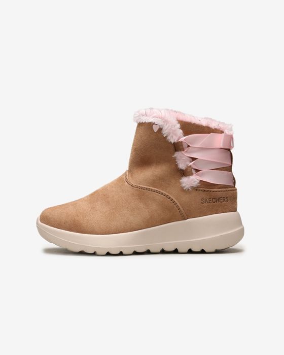 Сапоги Skechers.