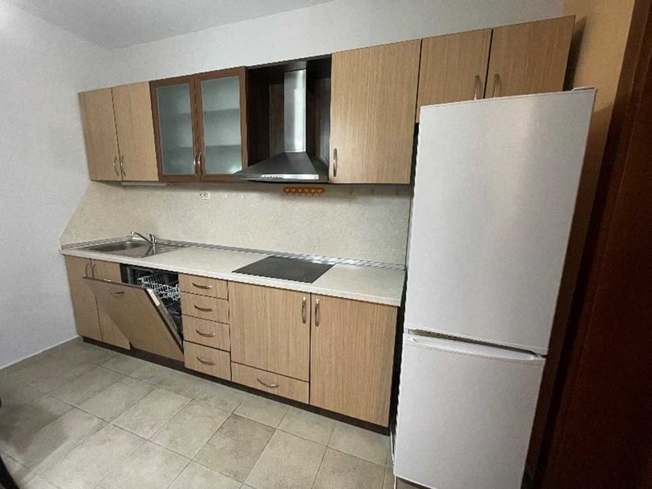 готова Кухня с вградени уреди