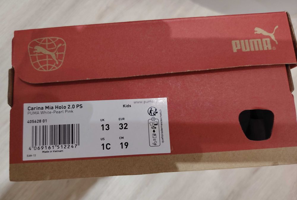 Детски маратонки Puma Carina Mia Holo 32 номер