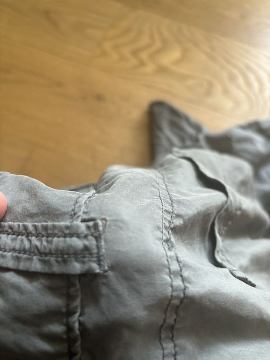 Pantaloni din matase