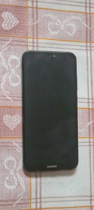 Huawei P20 Lite liber de retea,stare buna
