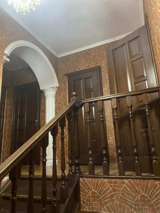 2 этаж үй сатылады