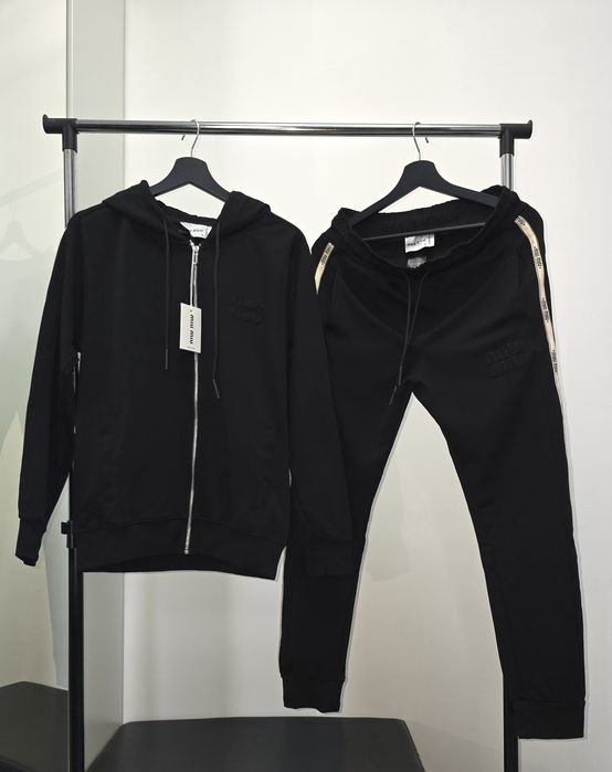 Trening x compleu premium MIU MIU / Essentials  / dsquared2